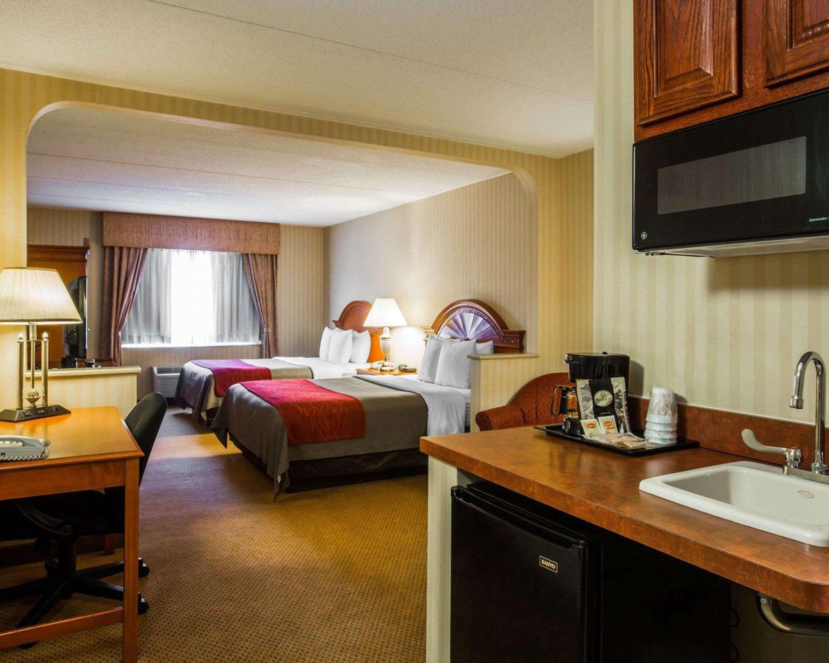 Holiday Inn Express & Suites Hawthorne - Elmsford North By Ihg Exterior foto