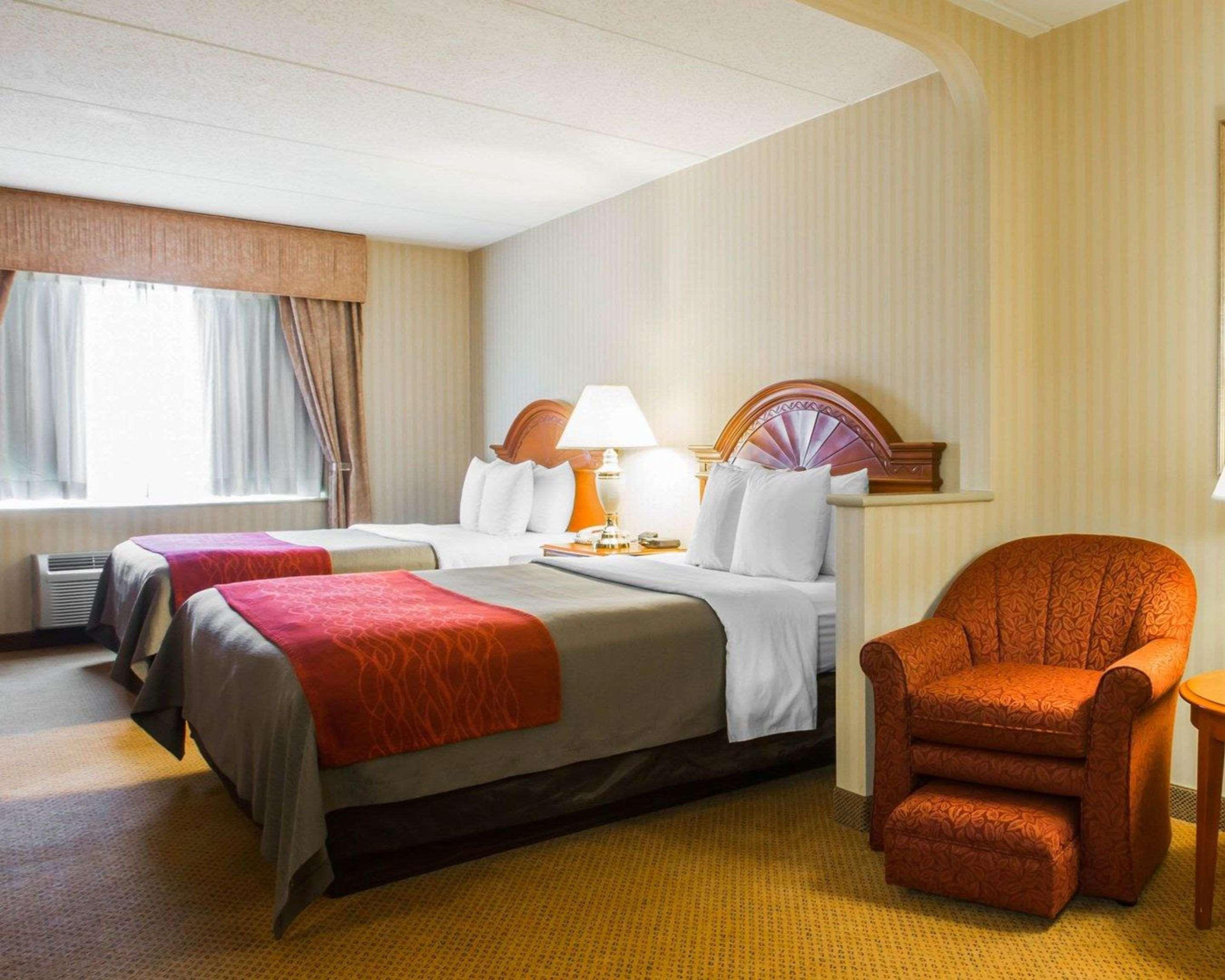 Holiday Inn Express & Suites Hawthorne - Elmsford North By Ihg Exterior foto