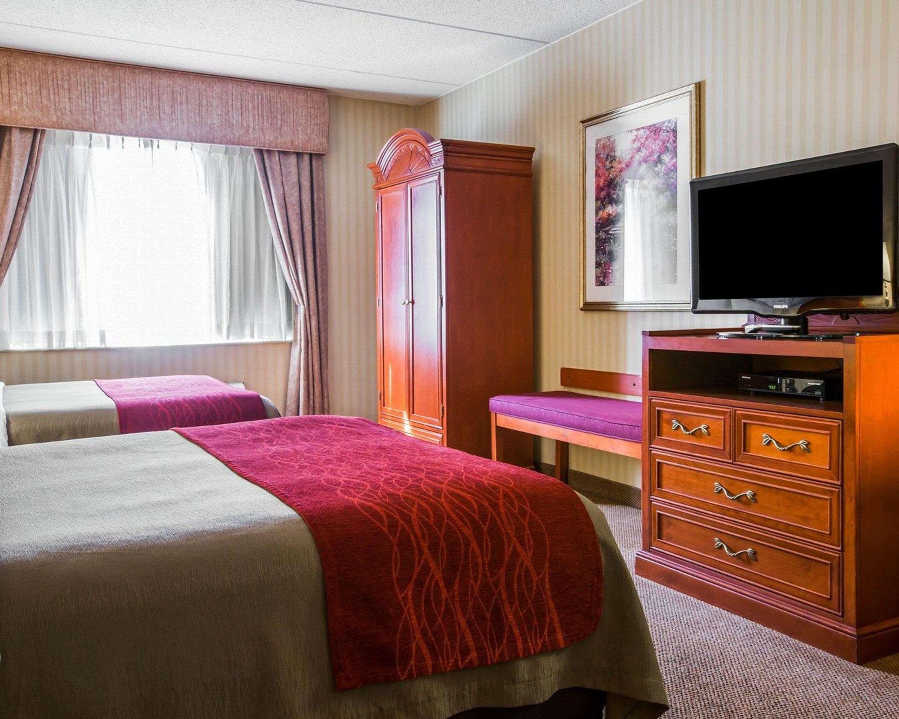 Holiday Inn Express & Suites Hawthorne - Elmsford North By Ihg Exterior foto