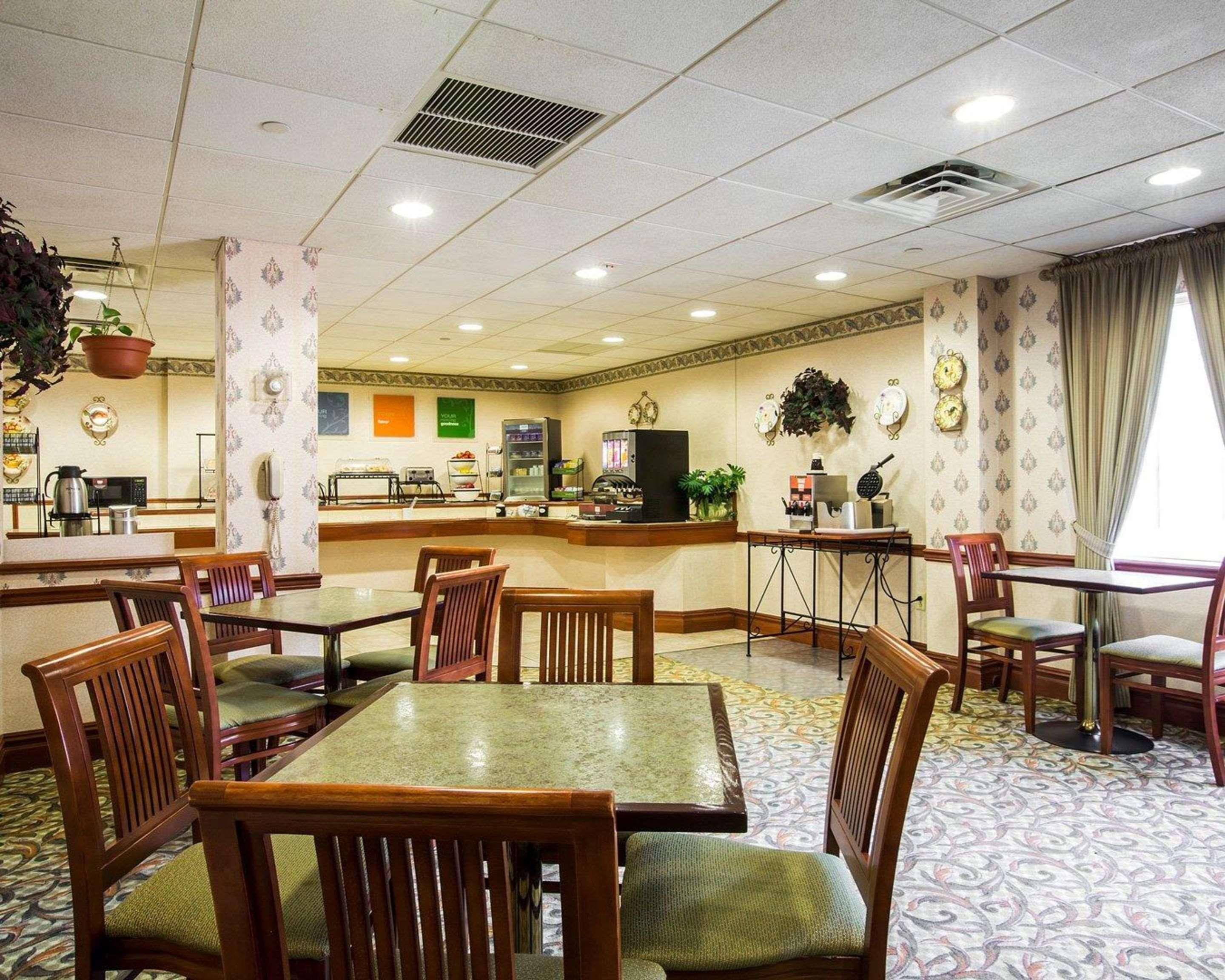 Holiday Inn Express & Suites Hawthorne - Elmsford North By Ihg Exterior foto