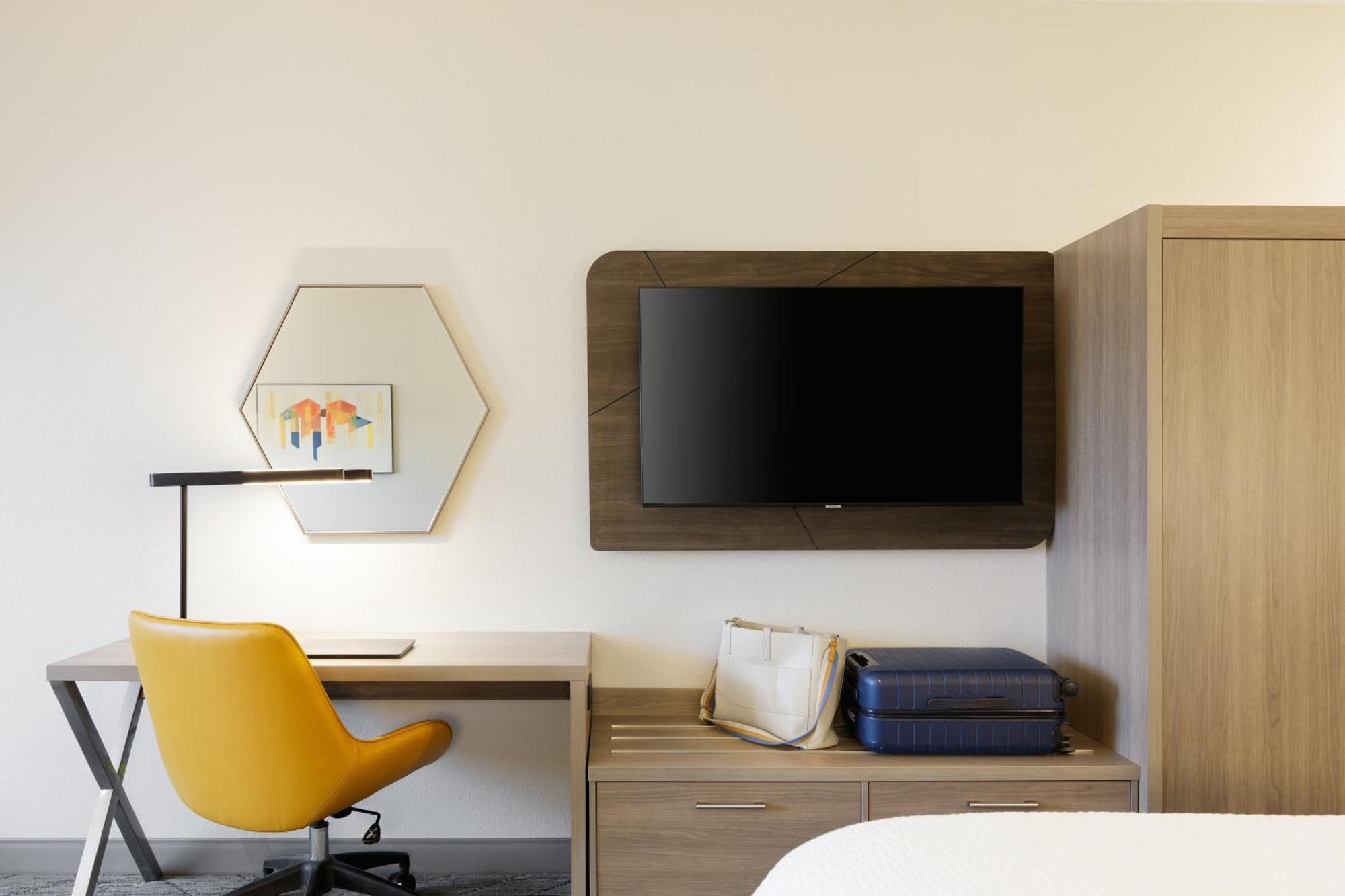 Holiday Inn Express & Suites Hawthorne - Elmsford North By Ihg Exterior foto