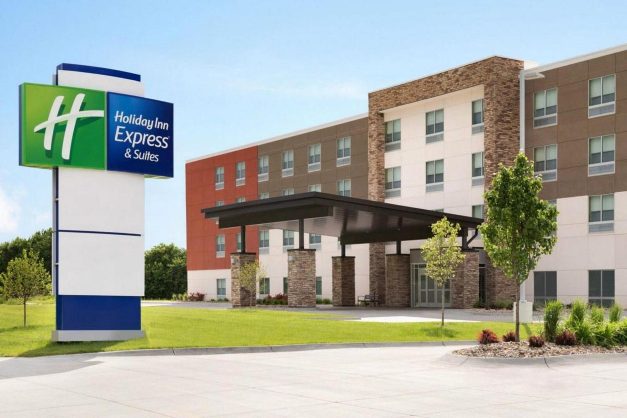 Holiday Inn Express & Suites Hawthorne - Elmsford North By Ihg Exterior foto